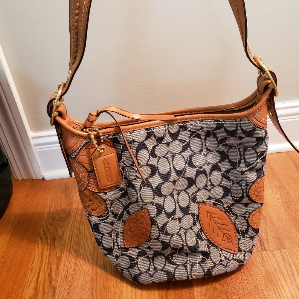 Coach purse With Leather Flower Detail